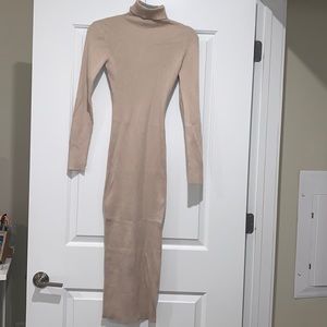 Missguided - Knitted Light Beige Midi Ribbed Turtleneck Sweater Dress (Size 6)